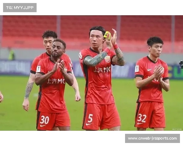 李帅伤愈复出战旧主,海港左路攻防的关键棋子 李帅伤愈复出战旧主,海港左路攻防的关键棋子